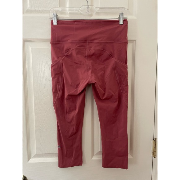 Lululemon Fast and Free Crop II 19” Leggings Cherry Tint Size 8 - Picture 3 of 6
